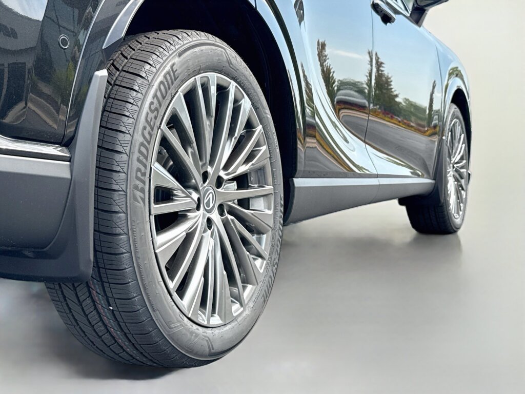 New 2026 Lexus RX 350 AWD w/ Convenience Package image 16