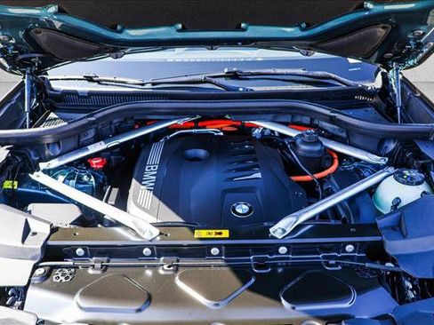 Certified 2025 BMW X5 xDrive50e w/ Parking Assistance Package image 26