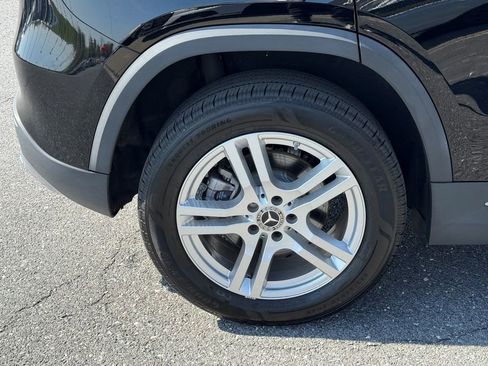 Used 2023 Mercedes-Benz GLA 250 4MATIC image 11