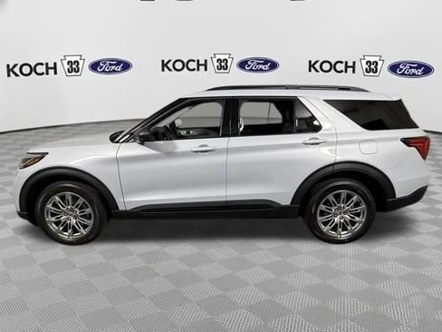 New 2026 Ford Explorer Active w/ Active Comfort Package AWD/4WD image 4