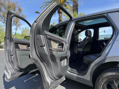 Used 2020 Land Rover Discovery Sport S R-Dynamic image 64