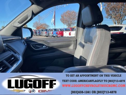 Used 2022 Chevrolet Suburban RST w/ Luxury Package image 10