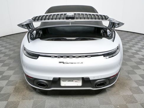 Used 2024 Porsche 911 Carrera 4S image 27