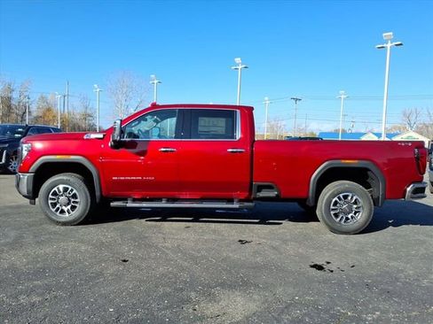 New 2026 GMC Sierra 2500 SLT w/ SLT Convenience Package image 2