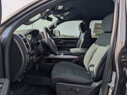 New 2026 RAM 1500 Big Horn AWD/4WD image 5