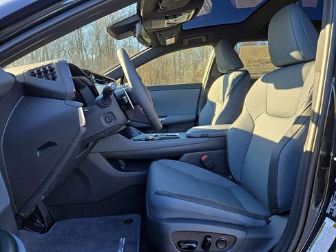 New 2026 Lexus RZ 450e AWD image 9