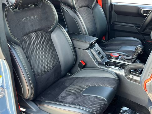 Used 2024 Ford Bronco Raptor AWD/4WD image 18
