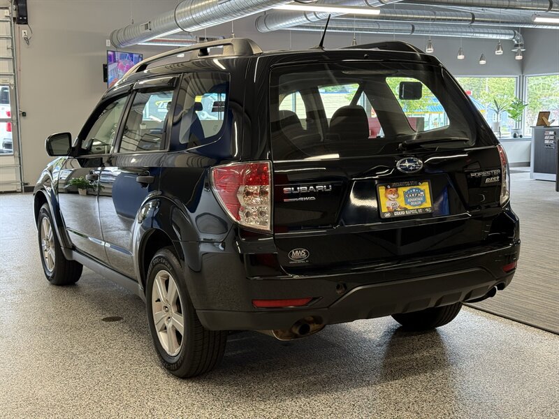 Used 2013 Subaru Forester 2.5X w/ Alloy Wheel Pkg AWD/4WD image 9