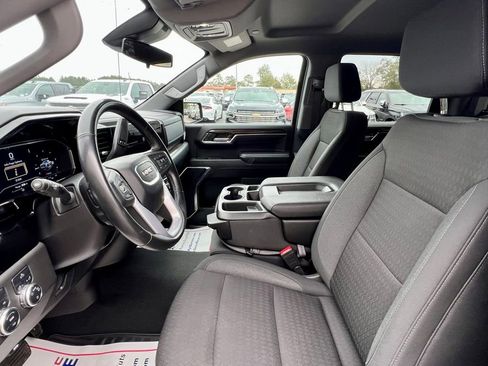 Used 2024 GMC Sierra 1500 SLE image 20