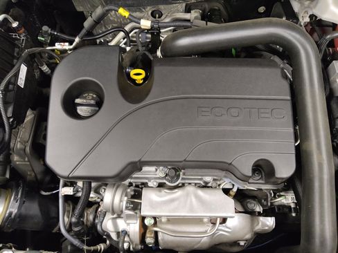 Used 2024 Chevrolet Equinox LS w/ LS Convenience Package FWD image 30