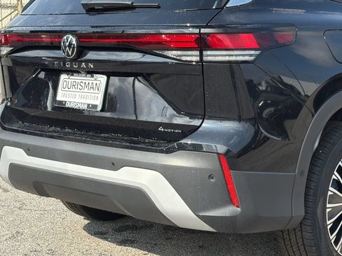 New 2026 Volkswagen Tiguan S AWD/4WD image 5