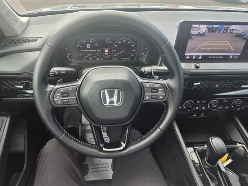 Used 2023 Honda Accord EX-L image 22