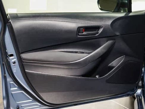 Certified 2025 Toyota Corolla LE image 22