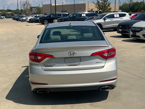 Used 2017 Hyundai Sonata Sport w/ Value Edition Package 02 FWD image 11