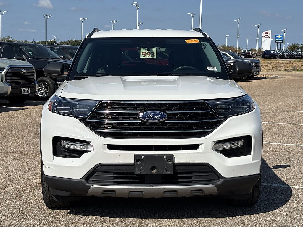 Used 2021 Ford Explorer XLT w/ Equipment Group 202A RWD image 3