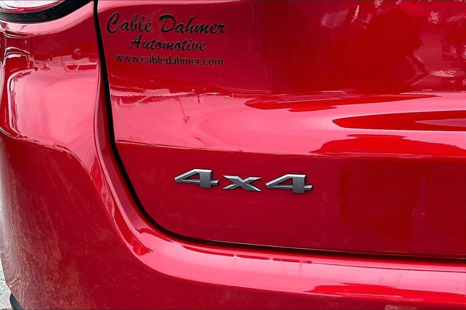 Used 2025 Jeep Compass Trailhawk AWD/4WD image 8