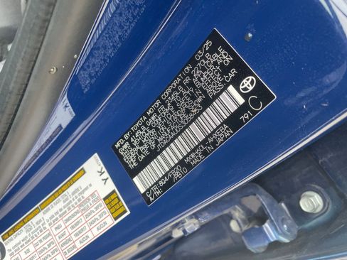 Used 2025 Toyota Prius LE image 29