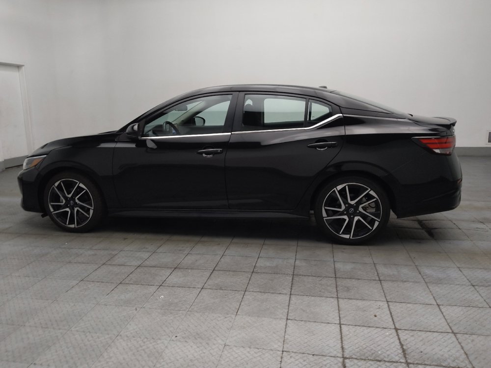 Used 2025 Nissan Sentra SR FWD image 3