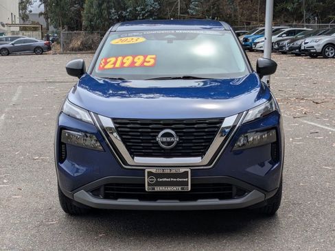 Used 2023 Nissan Rogue S AWD/4WD image 3