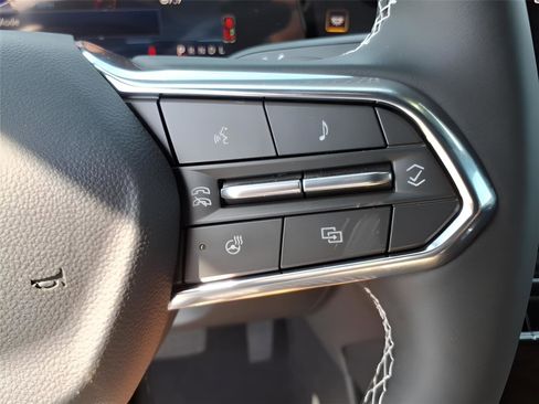 New 2026 Chevrolet Traverse LT w/ LPO, Floor Liner Package image 19