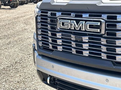 New 2026 GMC Sierra 3500 Denali Ultimate AWD/4WD image 31