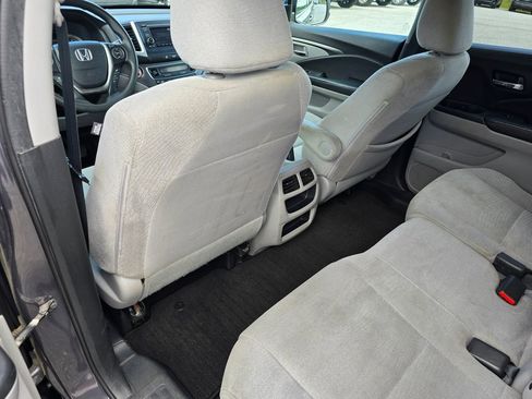 Used 2016 Honda Pilot LX image 27