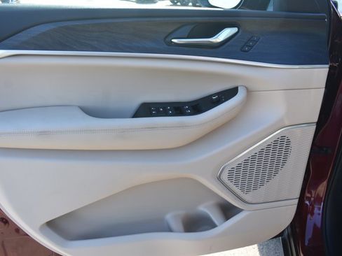 New 2026 Jeep Grand Cherokee L Limited image 11