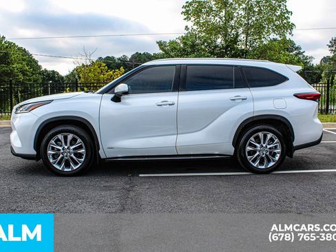 Used 2023 Toyota Highlander Limited image 7