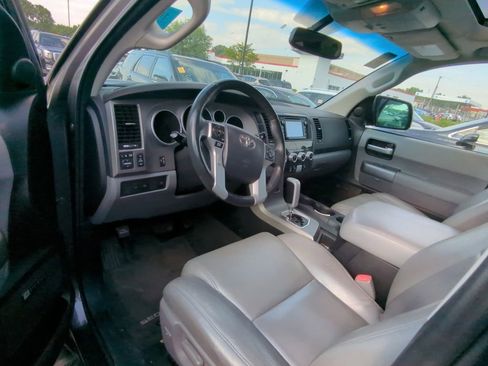 Used 2014 Toyota Sequoia Limited AWD/4WD image 7