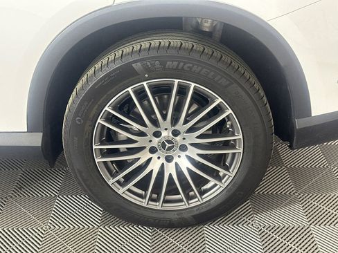Certified 2026 Mercedes-Benz GLC 300 4MATIC image 10