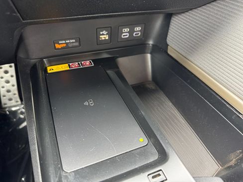 Certified 2025 Toyota Camry SE w/ Multimedia Upgrade Package AWD/4WD image 24