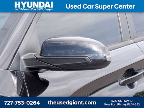 Used 2022 Hyundai Kona SEL AWD/4WD image 11