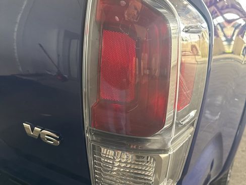 Used 2023 Toyota Tacoma TRD Sport image 20