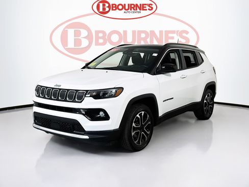Used 2022 Jeep Compass Limited w/ Sun and Sound Group AWD/4WD image 6