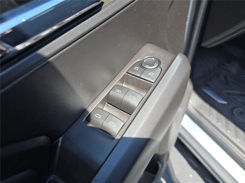 Used 2023 GMC Canyon Elevation RWD image 19