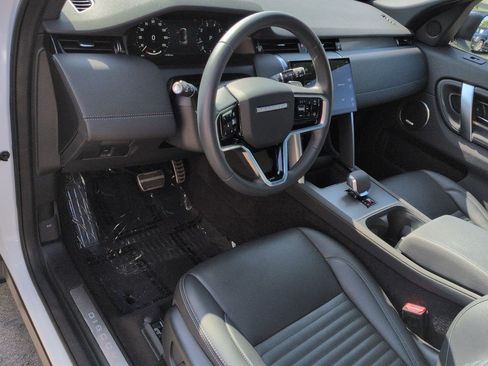 Certified 2024 Land Rover Discovery Sport Dynamic SE AWD/4WD image 9