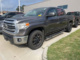 Used 2016 Toyota Tundra SR5 w/ SR5 Upgrade Package video 1