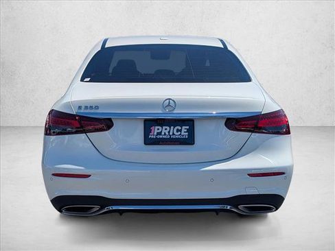 Used 2021 Mercedes-Benz E 350 Sedan image 7