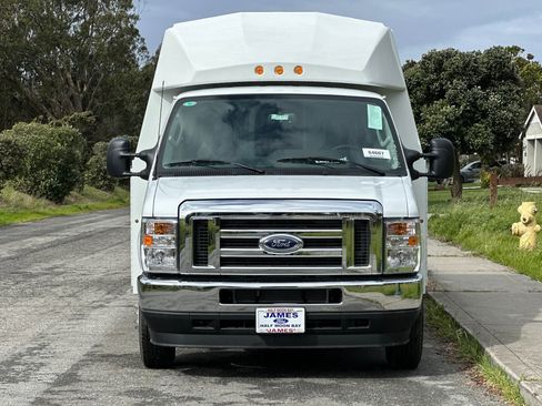 New 2025 Ford E-350 and Econoline 350 Super Duty w/ Power Equipment Group image 8