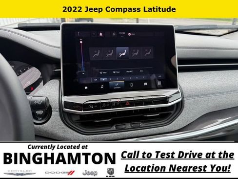 Used 2022 Jeep Compass Latitude AWD/4WD image 13