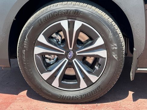 Used 2024 Subaru Solterra Premium image 27