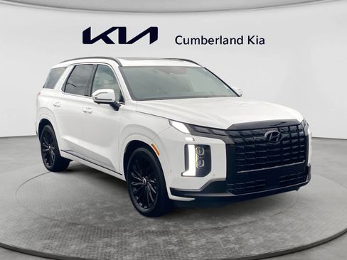 Used 2025 Hyundai Palisade Calligraphy AWD/4WD image 7