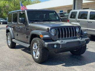 Used 2022 Jeep Wrangler Unlimited Sport AWD/4WD video 2