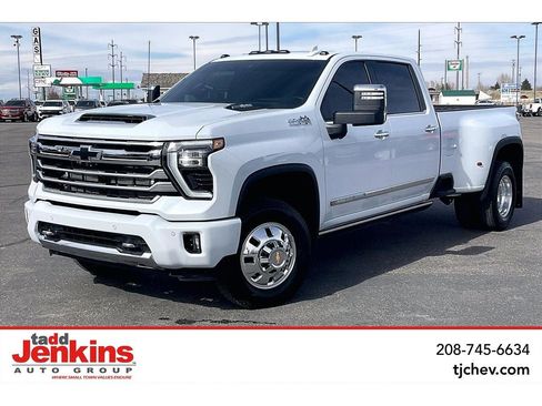 Used 2026 Chevrolet Silverado 3500 High Country w/ High Country Premium Package image 1