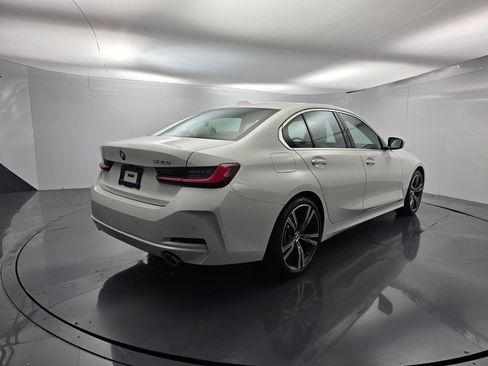 Used 2024 BMW 330i Sedan w/ Convenience Package RWD image 6