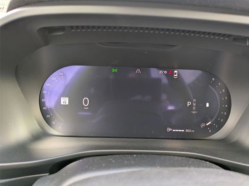 New 2026 Volvo XC40 B5 Ultra w/ Protection Package Premier image 14