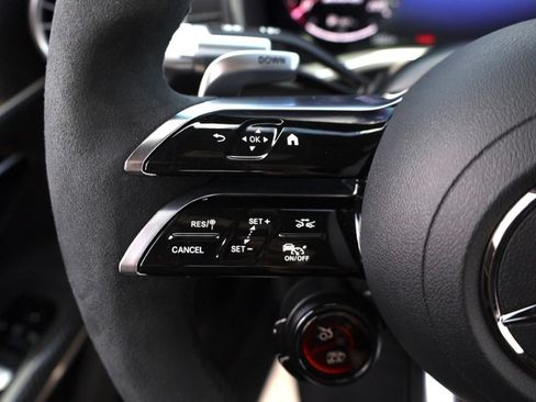 Certified 2022 Mercedes-Benz SL 63 AMG 4MATIC image 24