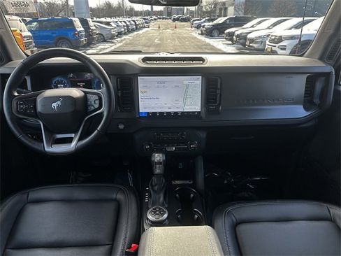 Certified 2025 Ford Bronco Badlands image 15