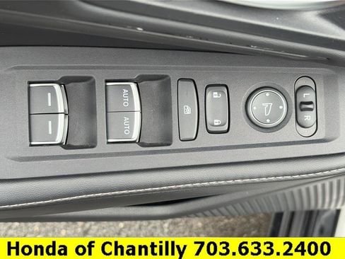 Used 2024 Honda Accord Sport image 23