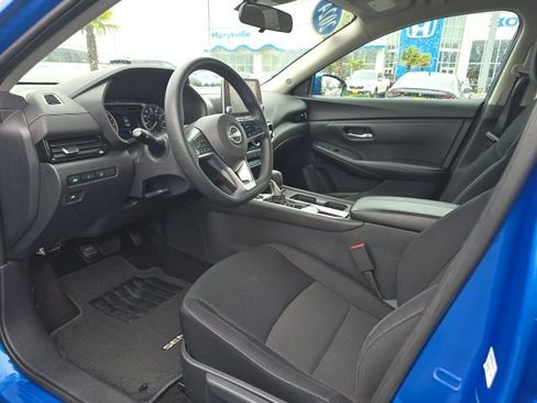 Used 2024 Nissan Sentra SV image 17